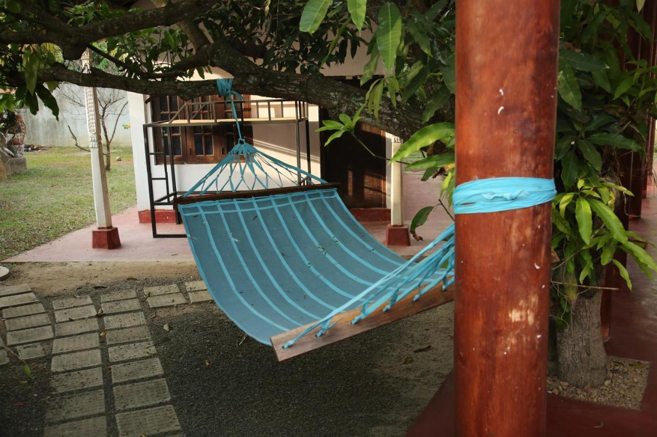 Sea Zone Resort Mirissa Exterior photo