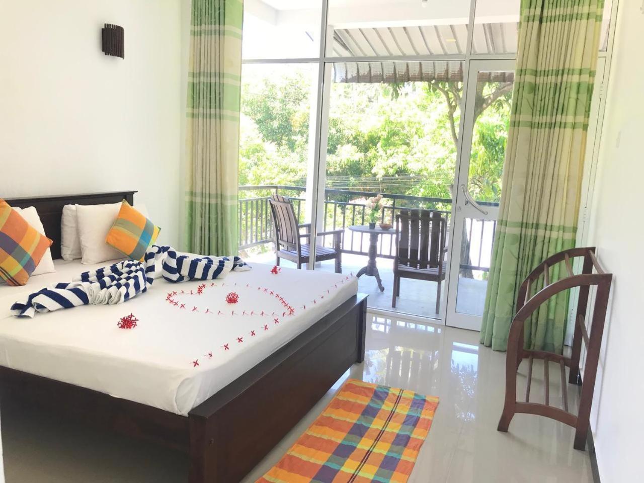 Sea Zone Resort Mirissa Exterior photo
